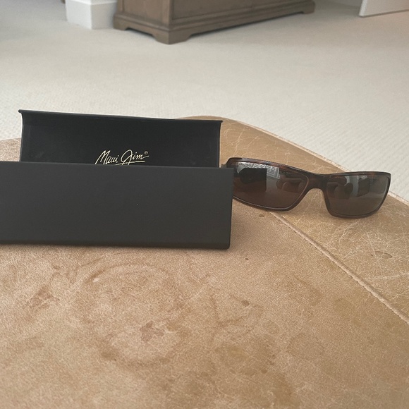 Maui Jim Accessories Maui Jims Revas Cannot Buy These Anymore And